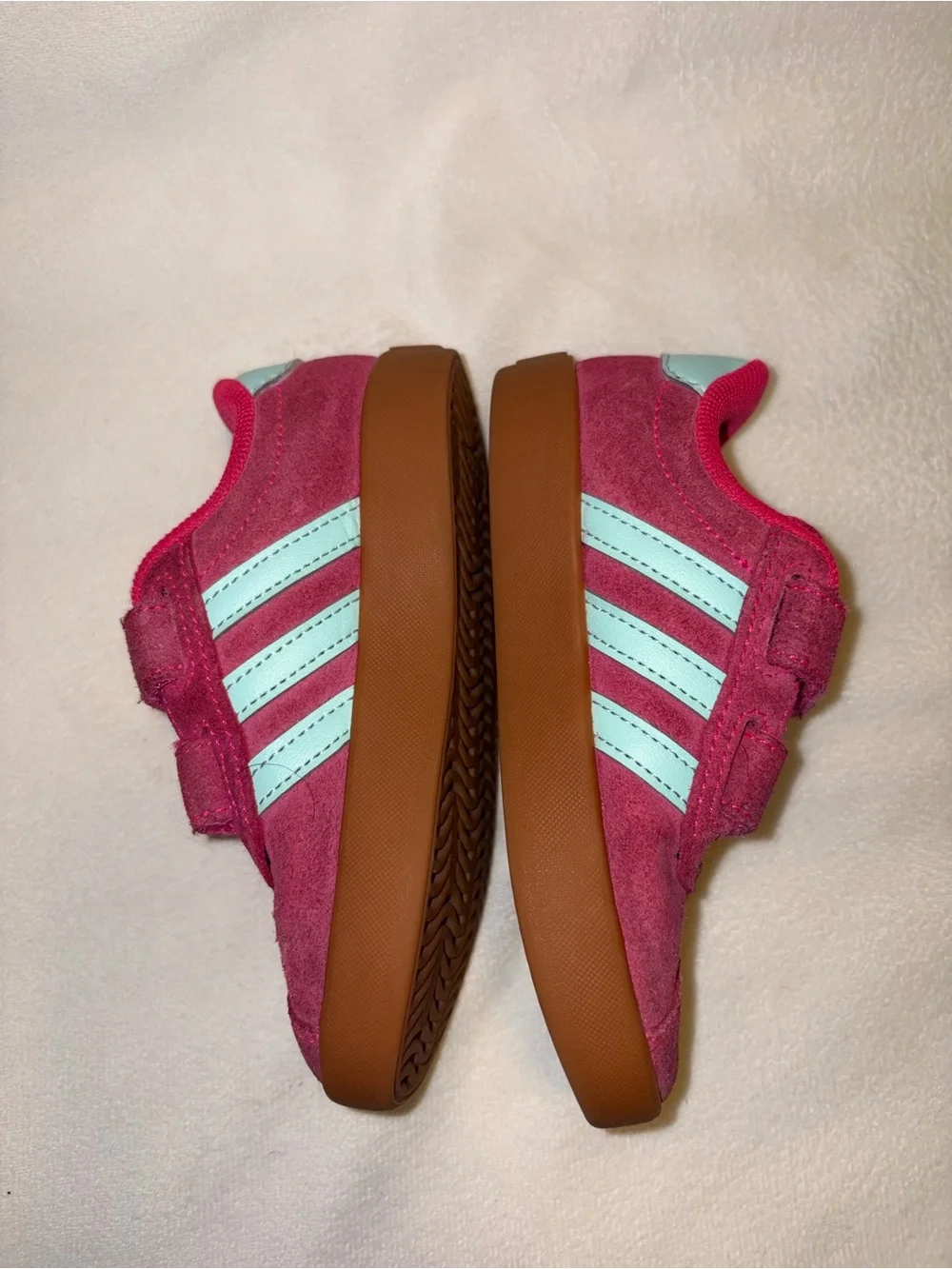 adidas court suede